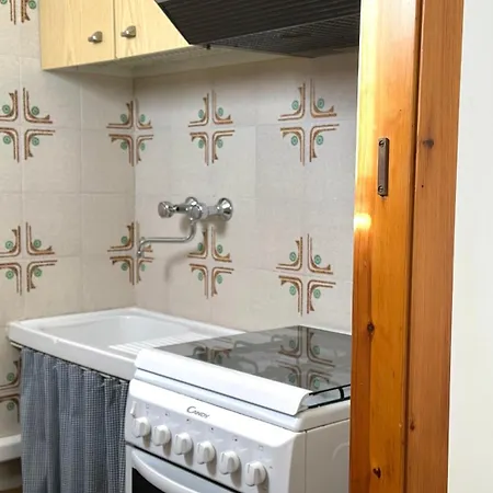 M283 - Marcelli, Bilocale A 200mt Dal Mare Daire